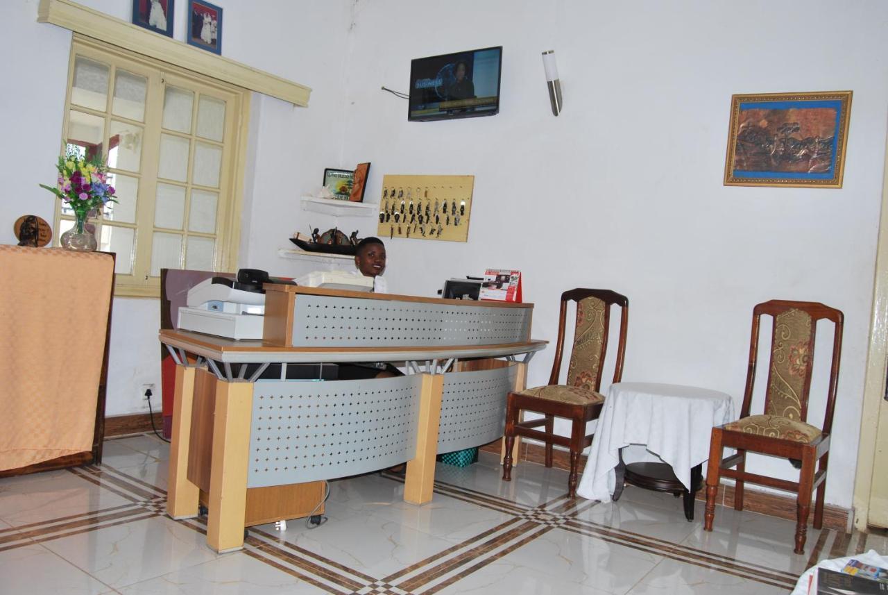Frontiers Hotel Entebbe Luaran gambar